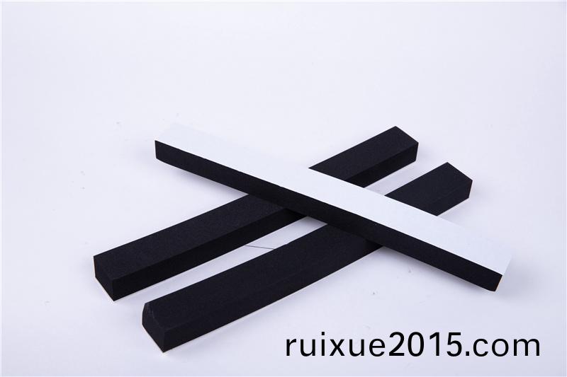 CR減(jian)震保(bao)溫條(tiao)